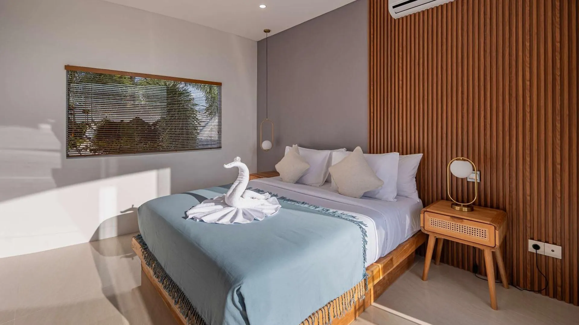 בית נופש סמיניאק Villa Soluna Luxury 4Bd Villa With Pool & Zen Vibes אינדונזיה